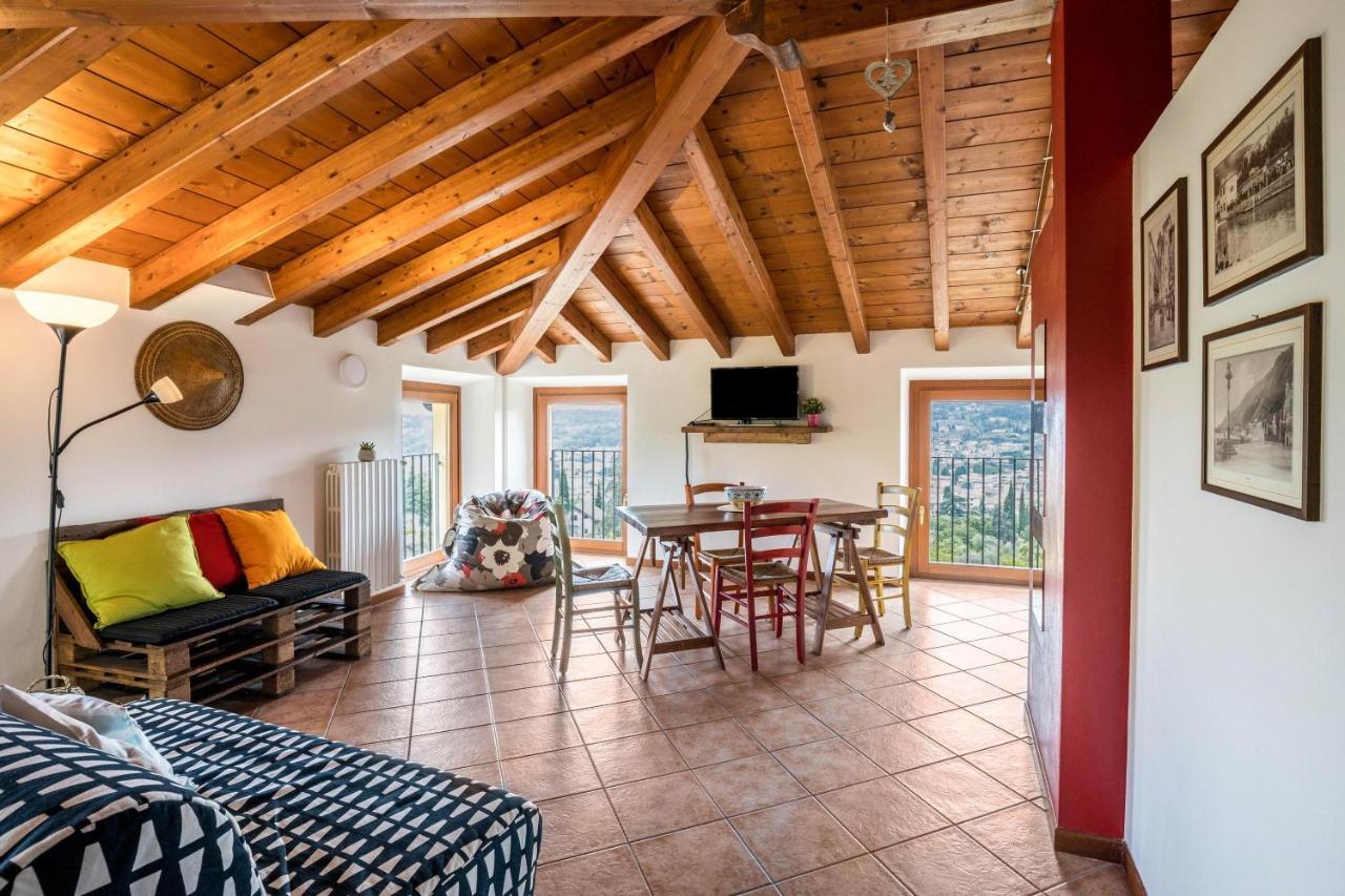 살로 Casa Mandello 아파트 외부 사진